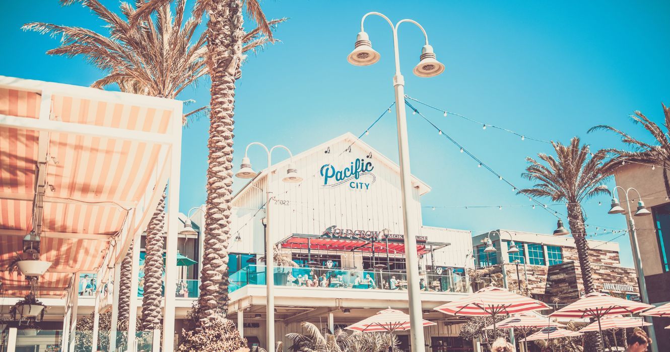 Cidade do Pacífico em Huntington Beach, Califórnia